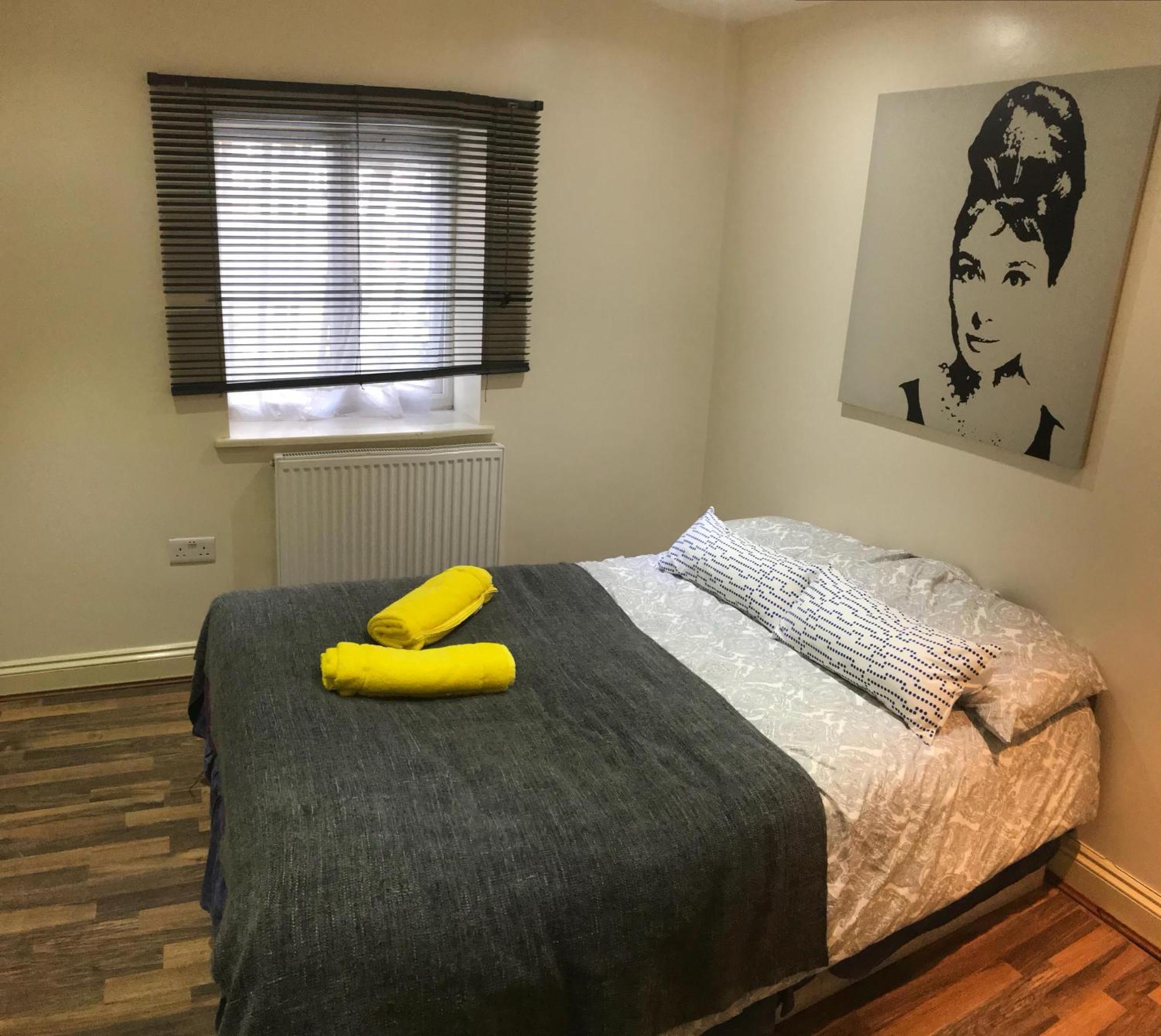 Budget Double Room,1765358694:JPEG
